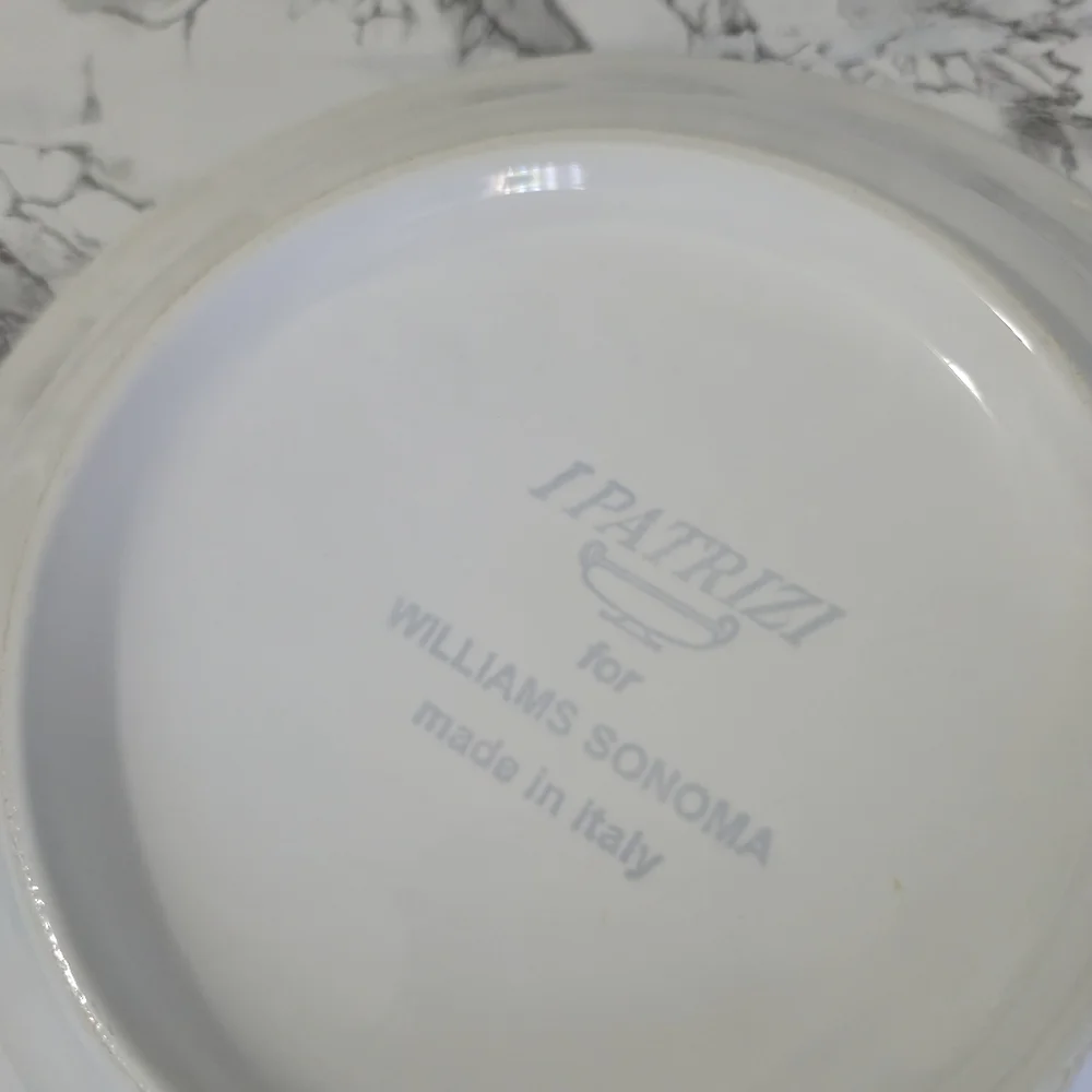 Williams Sonoma Patrizi 10” bowl. Olive harvest pasta bowl. - Picture 5 of 5
